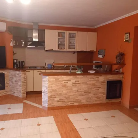 Gemuetliche Mit Terrasse By Interhome *