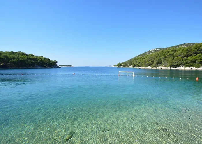 Gemuetliche Mit Terrasse By Interhome Daire